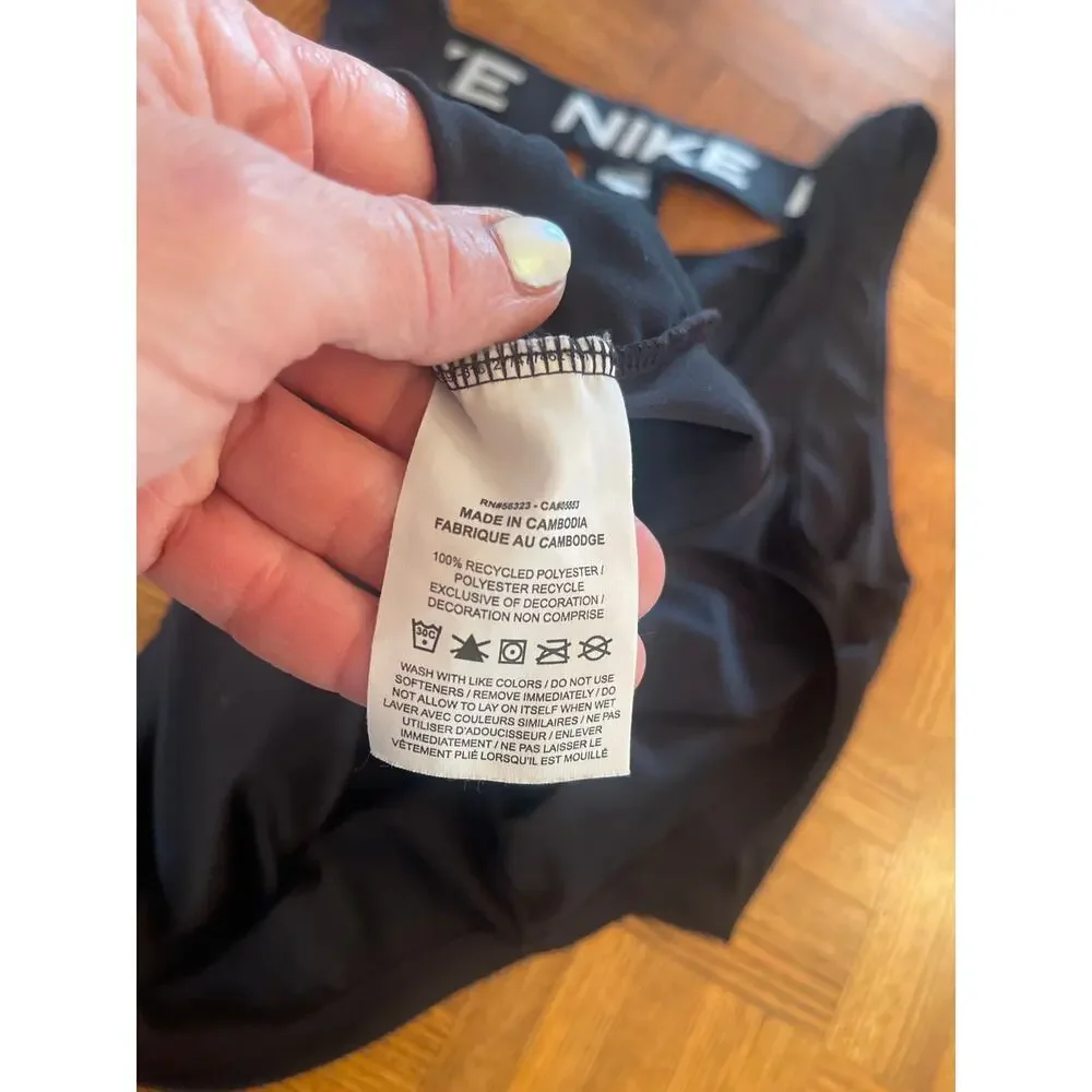 Nike run tank top small